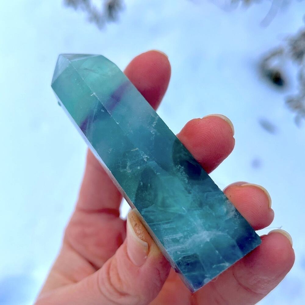 Fluorite Blue-Green Crystal Tower‎ Point Ethical source - Picture 4 of 4